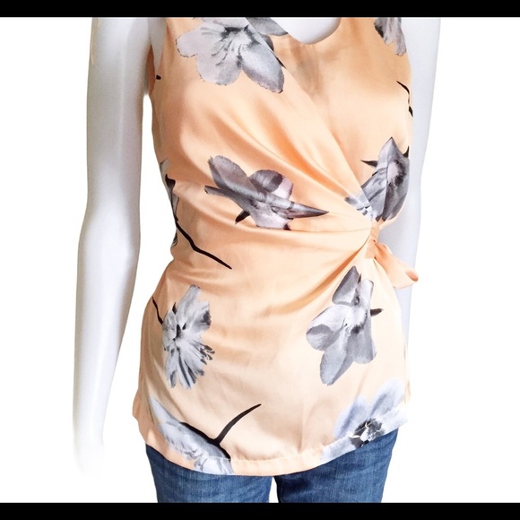 SUZY SHIER Floral Wrap Sleeveless Blouse With Tie Waist Detail Peach Orange XS - Picture 4 of 11